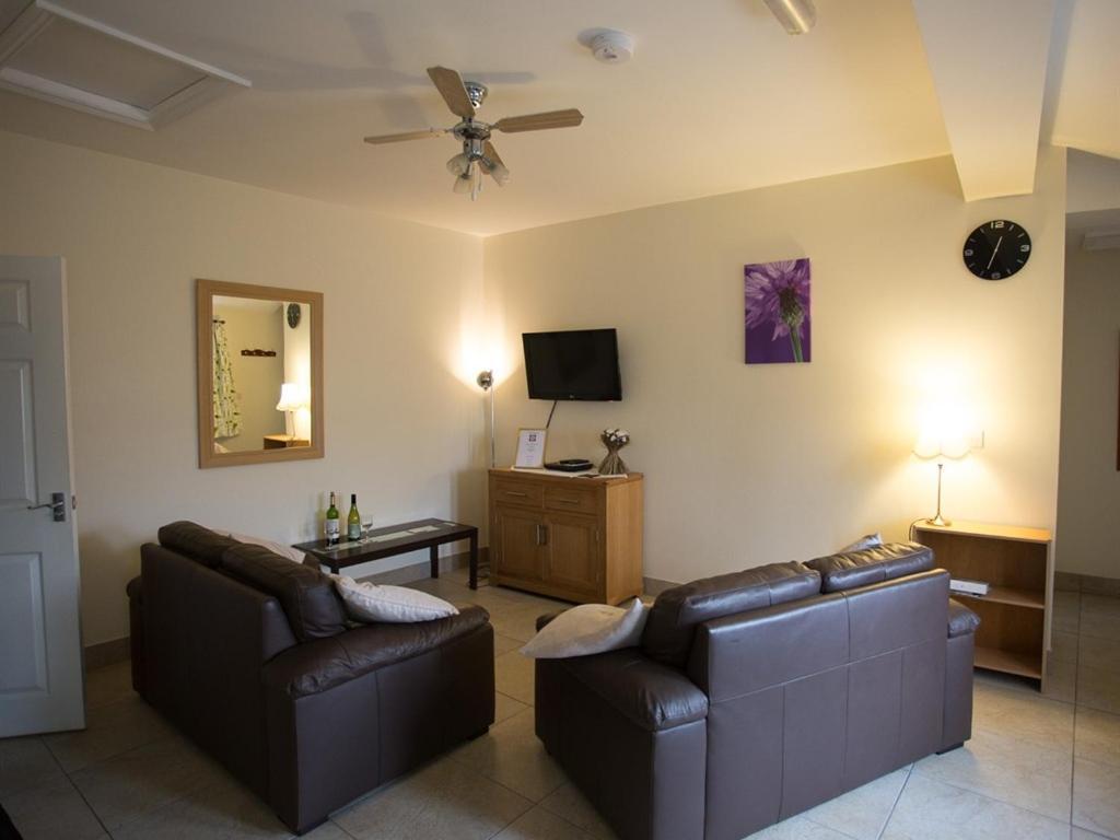 Treetops Cottages & Spa Grimsby Zewnętrze zdjęcie